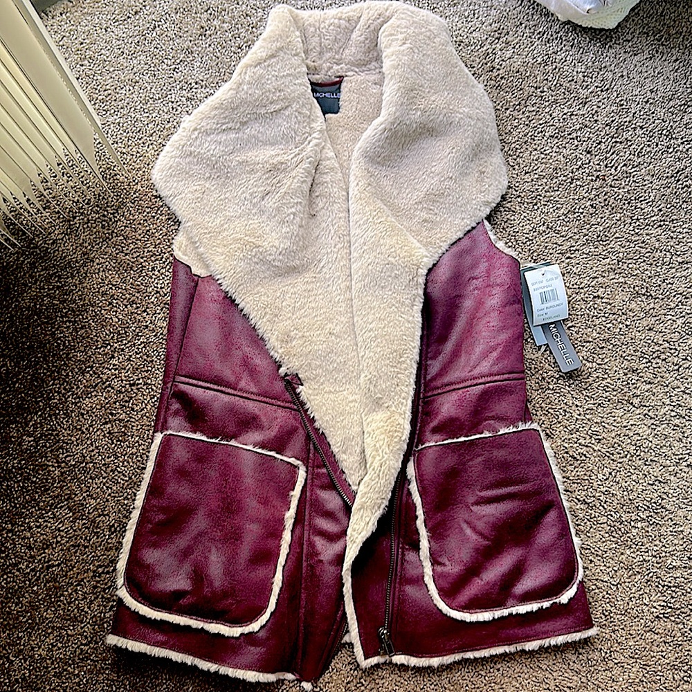 My Michelle burgundy vest size M